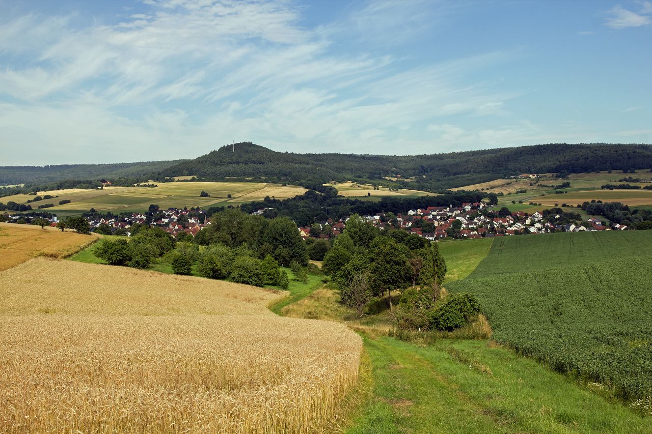  Landschaft über Schöllkrippen 